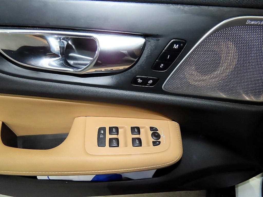 Volvo V60 2020 Blanco - Importación desde Corea - HF Imports Iquique - Foto 13