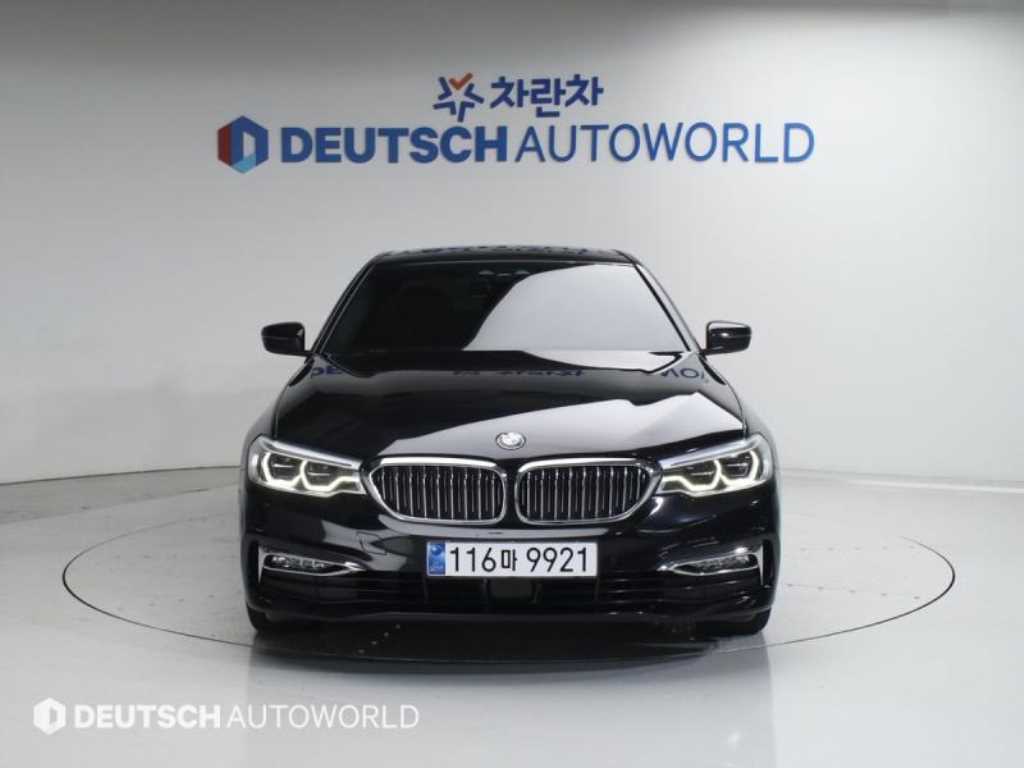 BMW 5 Series - Vista 3
