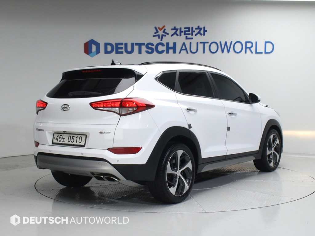 HYUNDAI Tucson - Vista 2