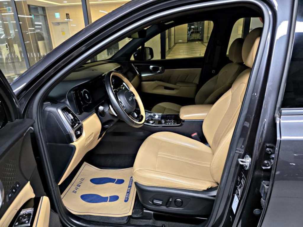 KIA Sorento - Vista 8