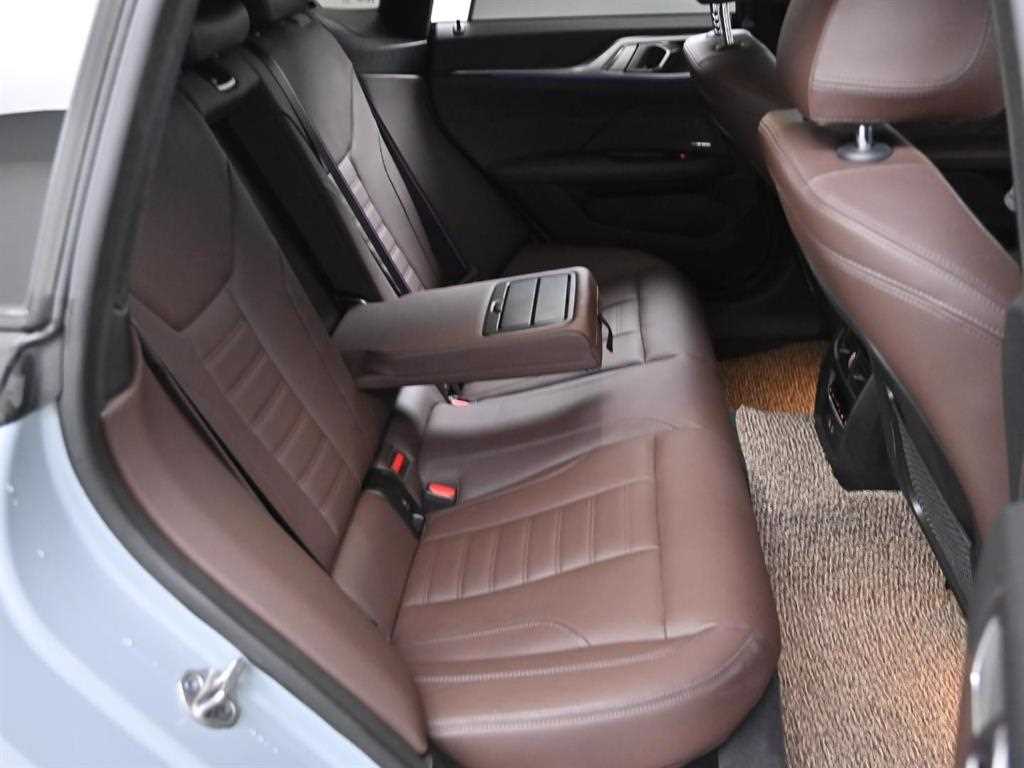 BMW 4 Series - Vista 12