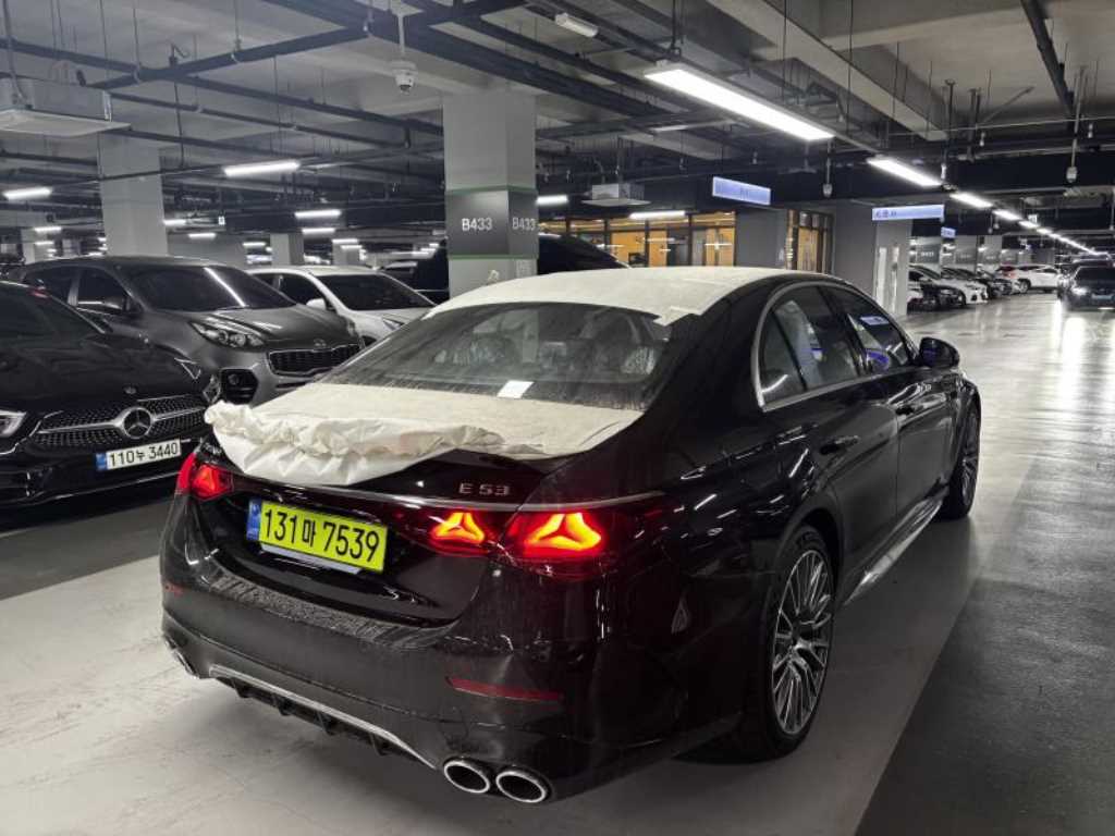 Mercedes Benz E class - Vista 6