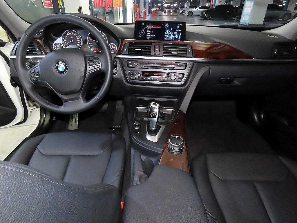 BMW 3 series - Vista 10