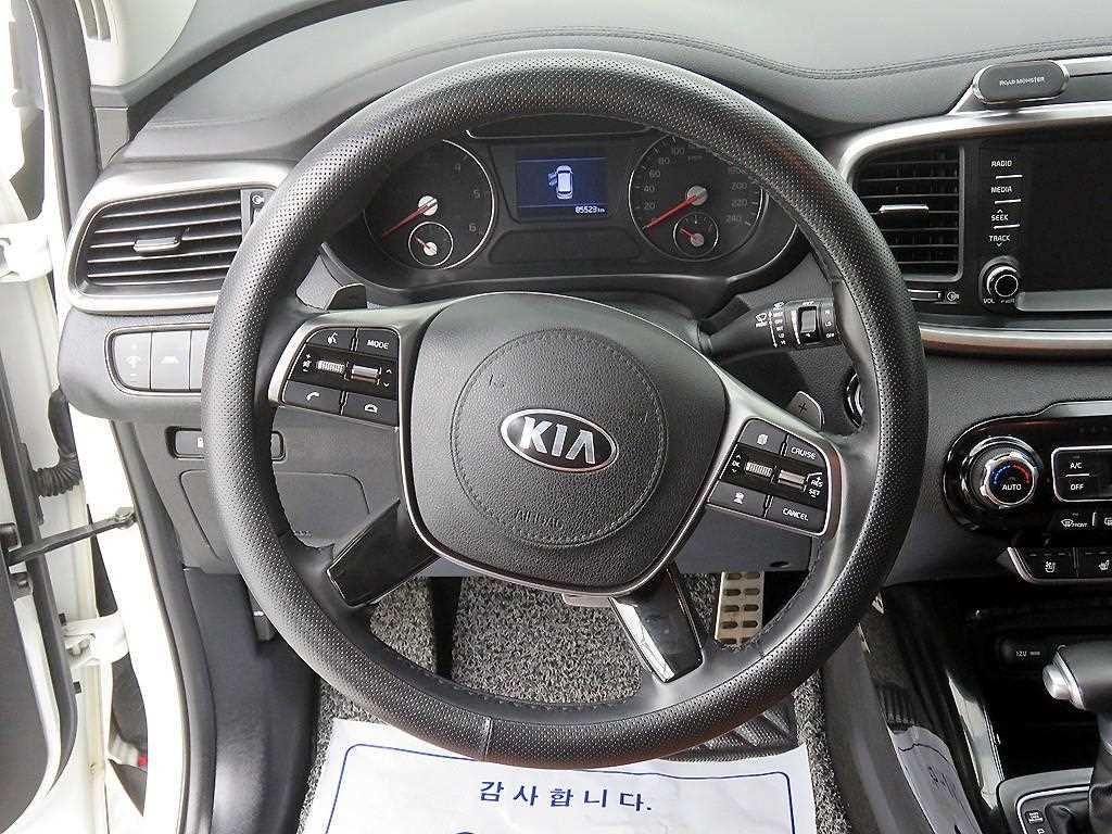 KIA Sorento - Vista 10