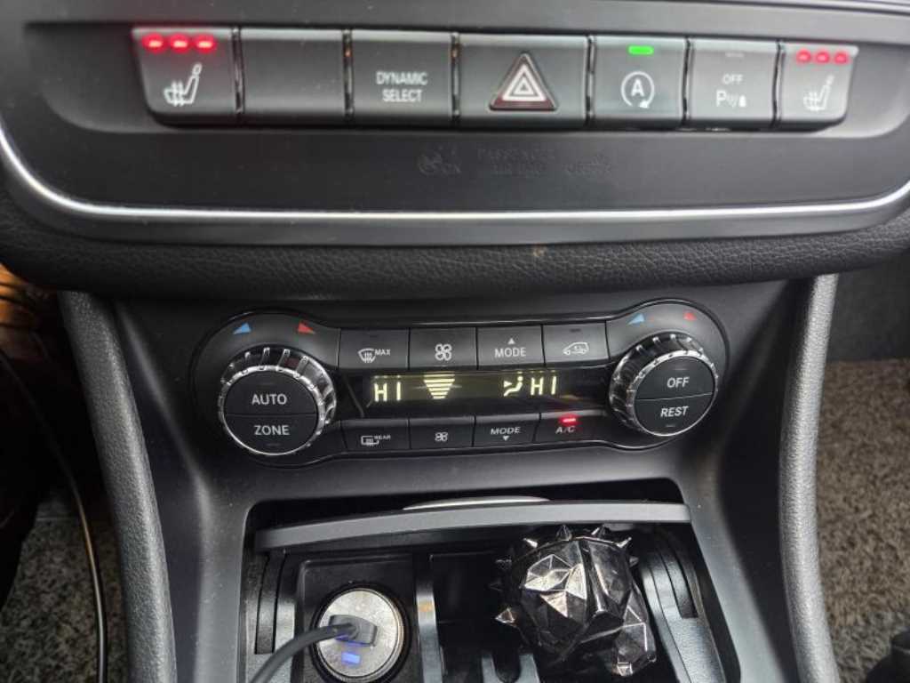 Mercedes Benz CLA Class 2016 Blanco - Importación desde Corea - HF Imports Iquique - Foto 18