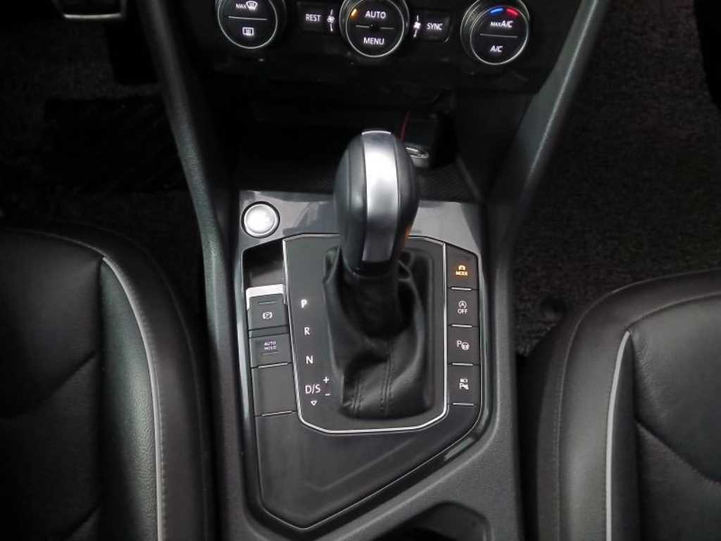 Volkswagen Tiguan 2020 Blanco - Importación desde Corea - HF Imports Iquique - Foto 13