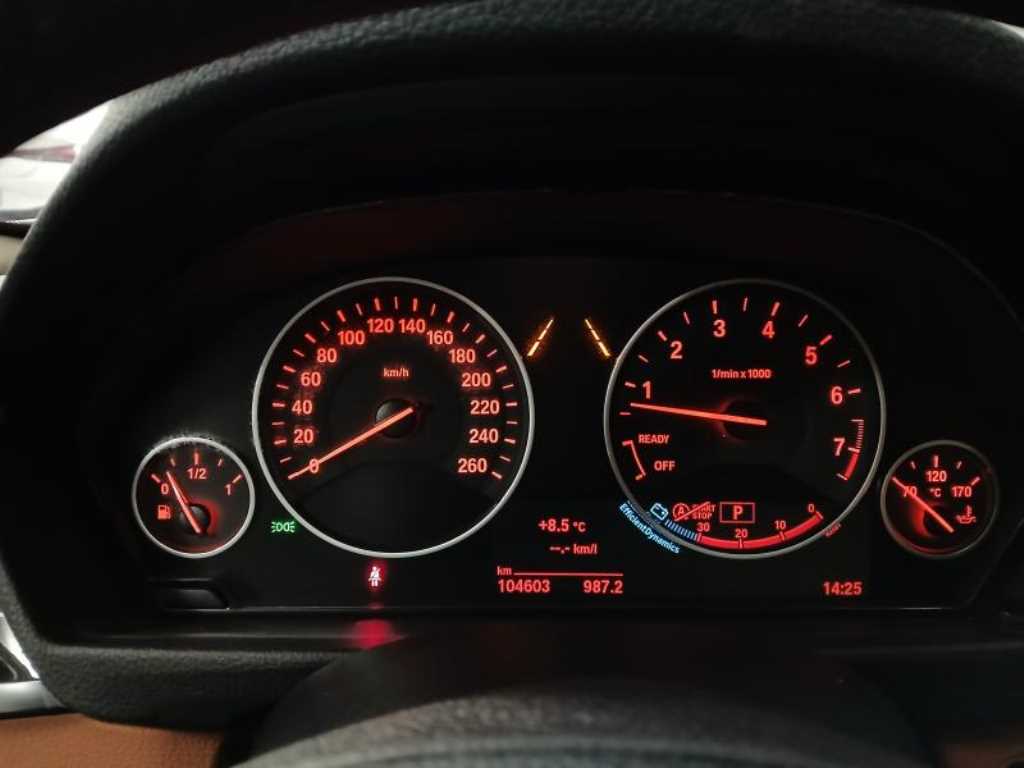 BMW 4 Series - Vista 9