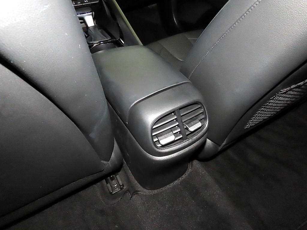 HYUNDAI Avante 2021 Blanco - Importación desde Corea - HF Imports Iquique - Foto 16