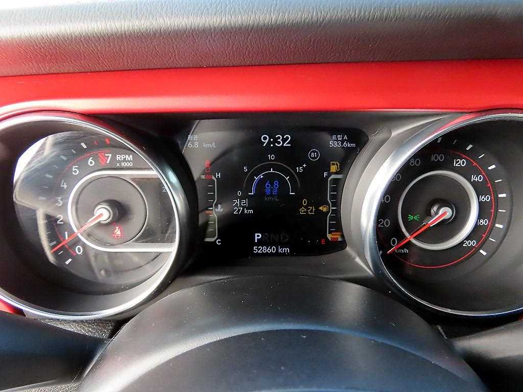 Jeep Gladiator - Vista 9