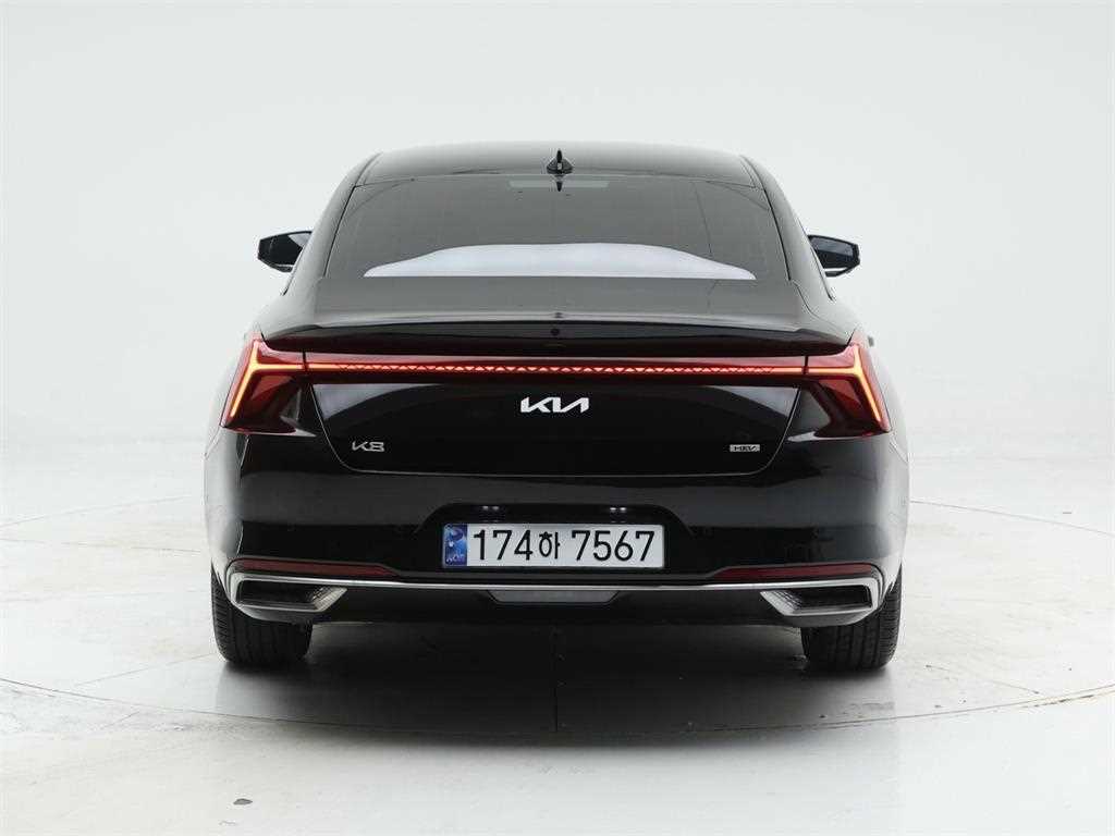 KIA K8 - Vista 5