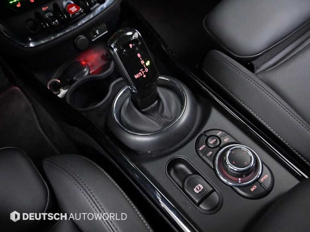 Mini Clubman - Vista 9