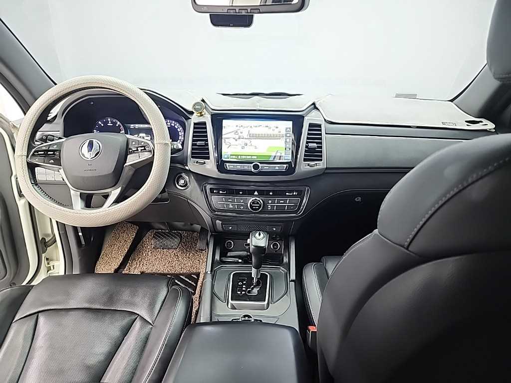 Ssangyong Rexton - Vista 8