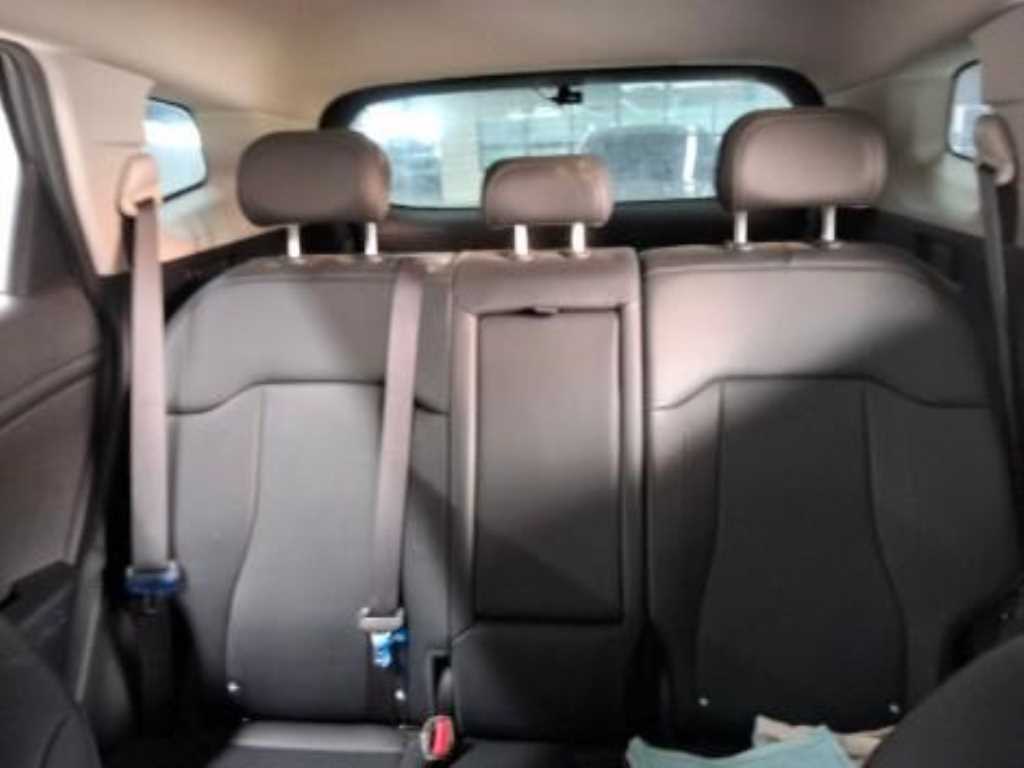 KIA Sportage - Vista 8