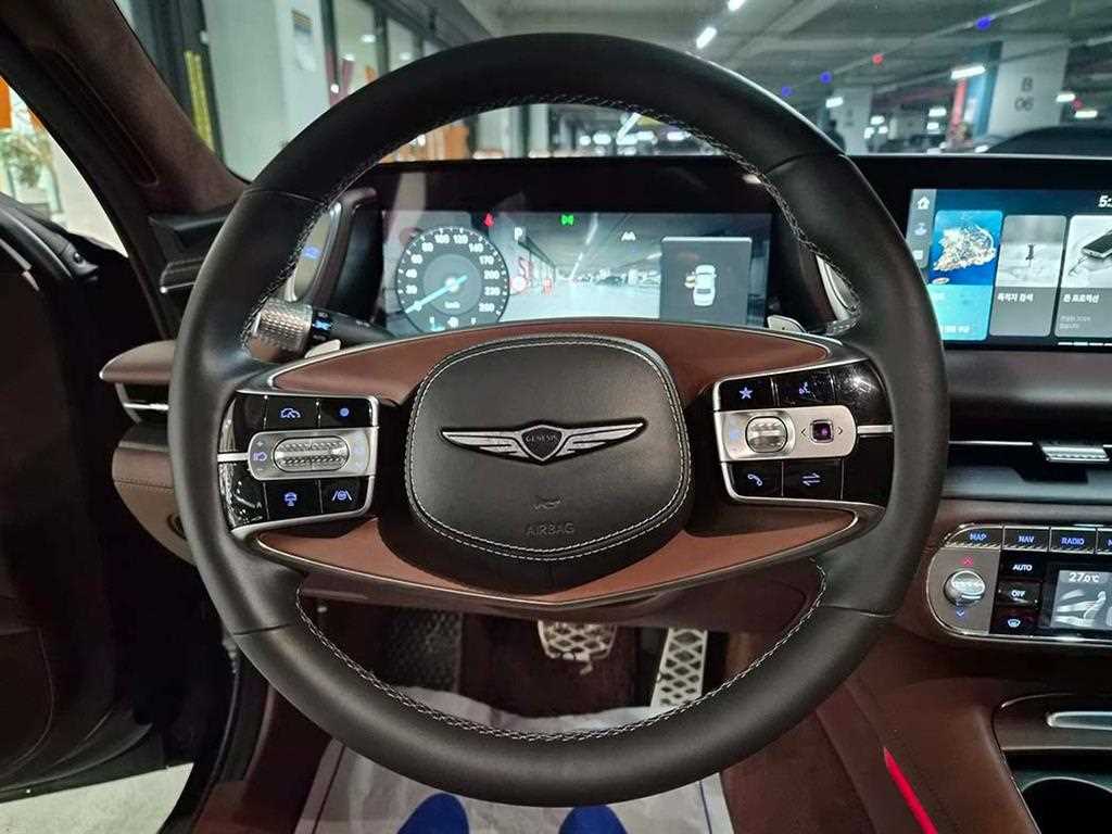 Genesis G90 - Vista 8