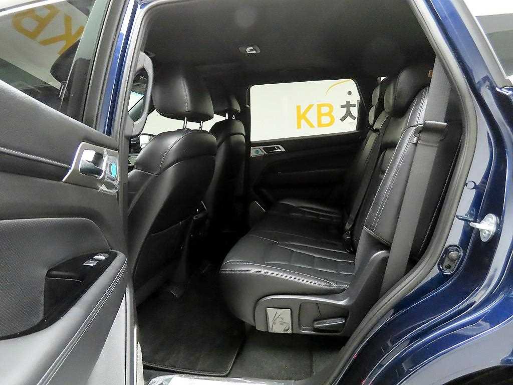 Ssangyong Rexton 2018 Azul - Importación desde Corea - HF Imports Iquique - Foto 13