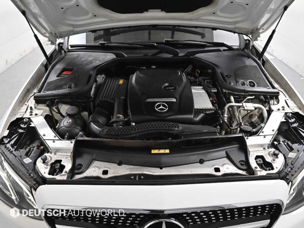 Mercedes Benz E class - Vista 6