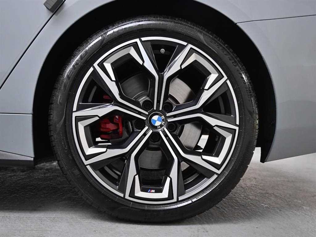 BMW 4 Series - Vista 5