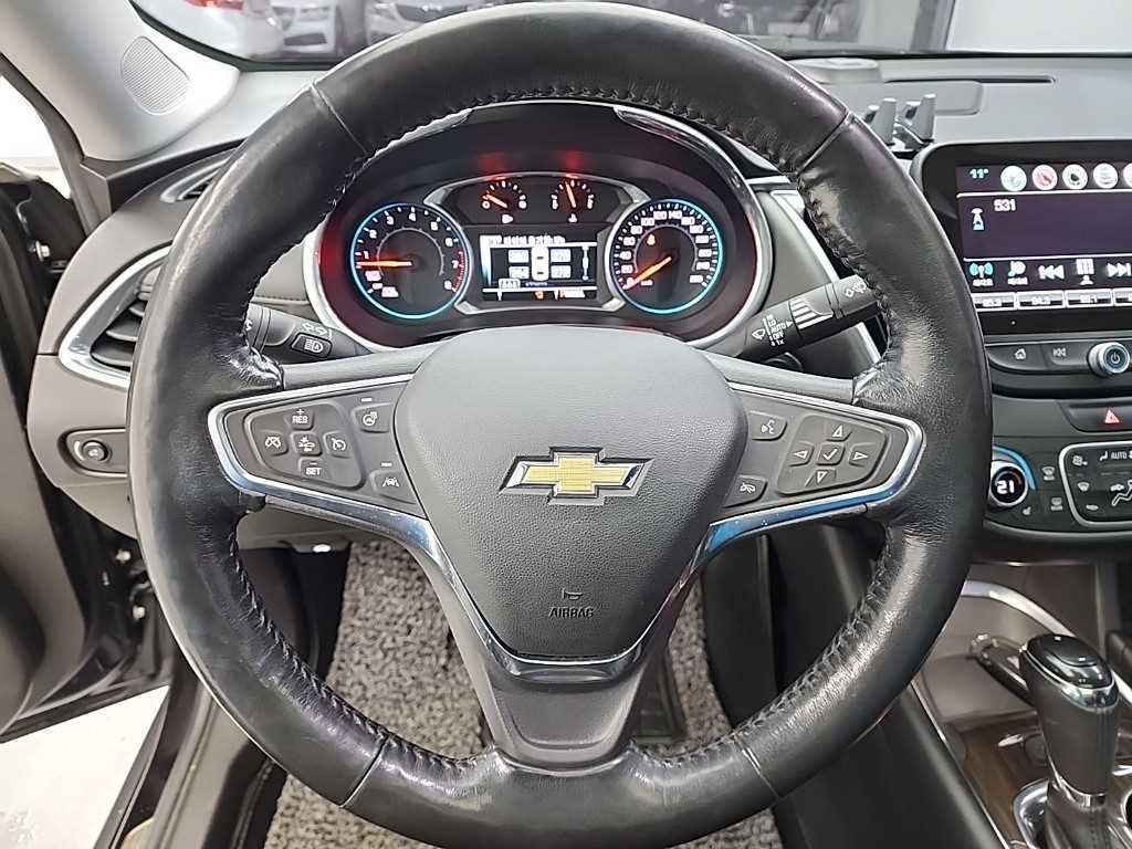 Chevrolet Malibu - Vista 7