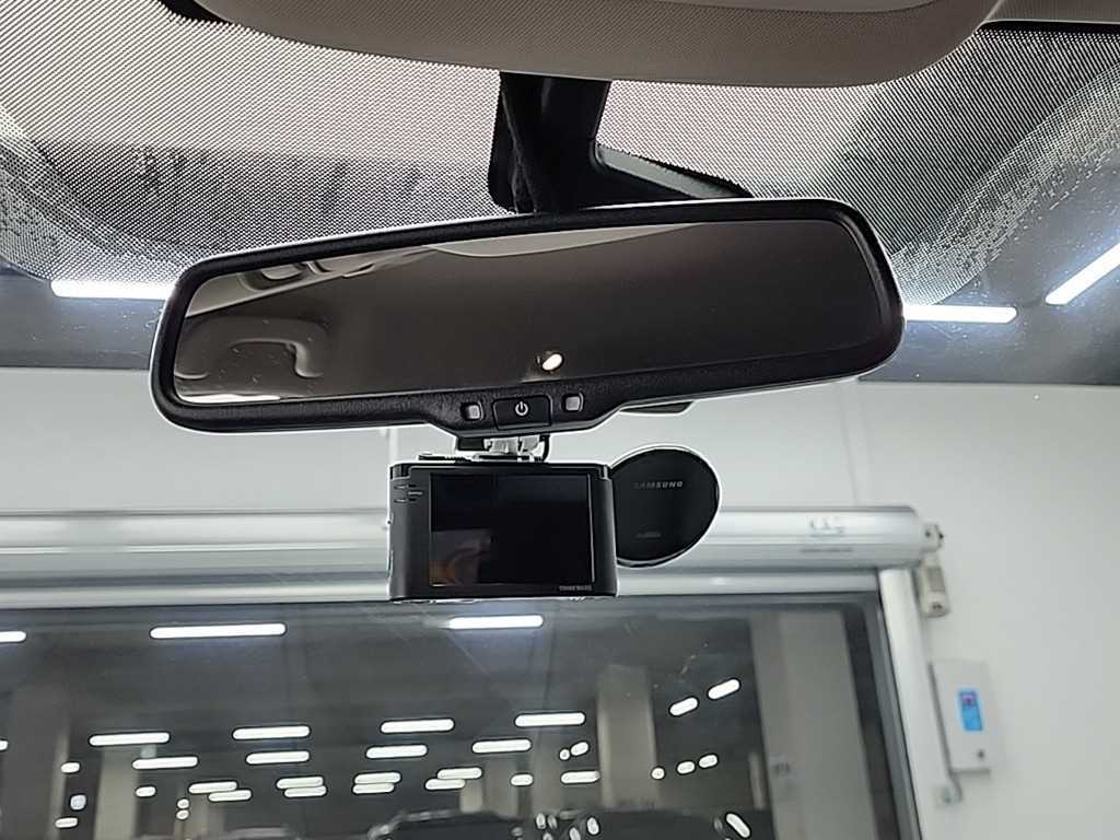 SAMSUNG QM6 2019 Blanco - Importación desde Corea - HF Imports Iquique - Foto 16