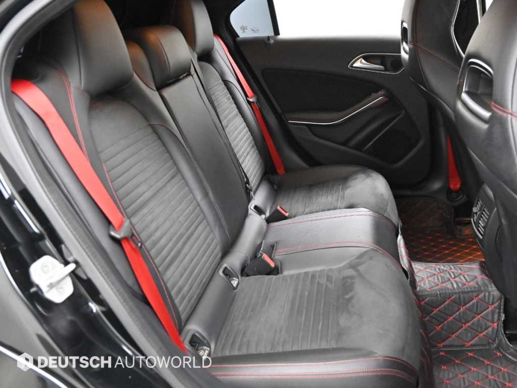 Mercedes Benz A Class - Vista 12