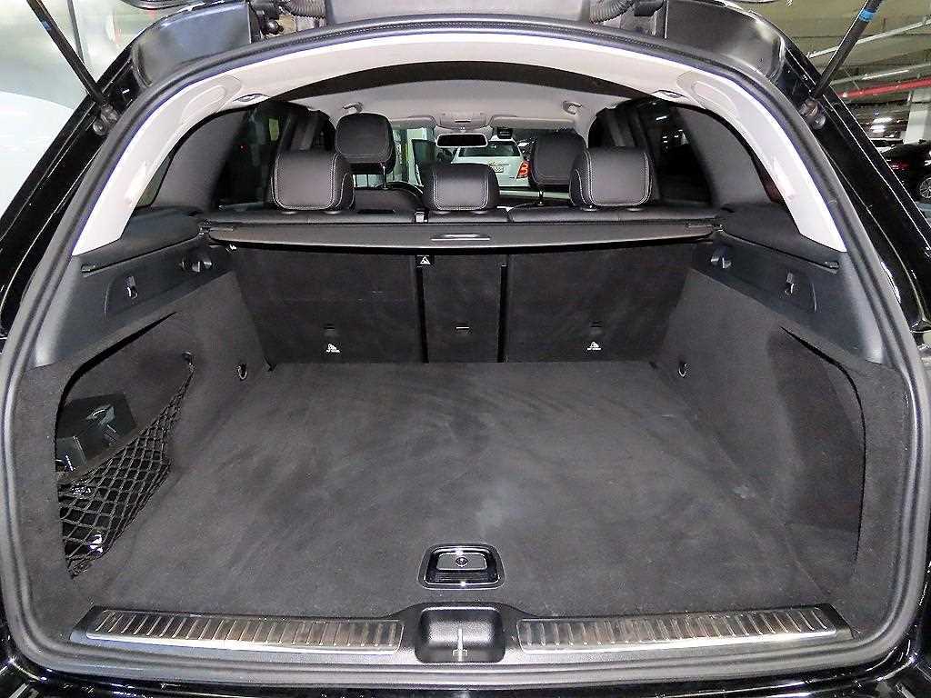 Mercedes Benz GLC Class 2019 Negro - Importación desde Corea - HF Imports Iquique - Foto 17