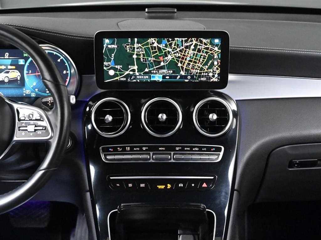 Mercedes Benz GLC Class 2022 Gris - Importación desde Corea - HF Imports Iquique - Foto 14