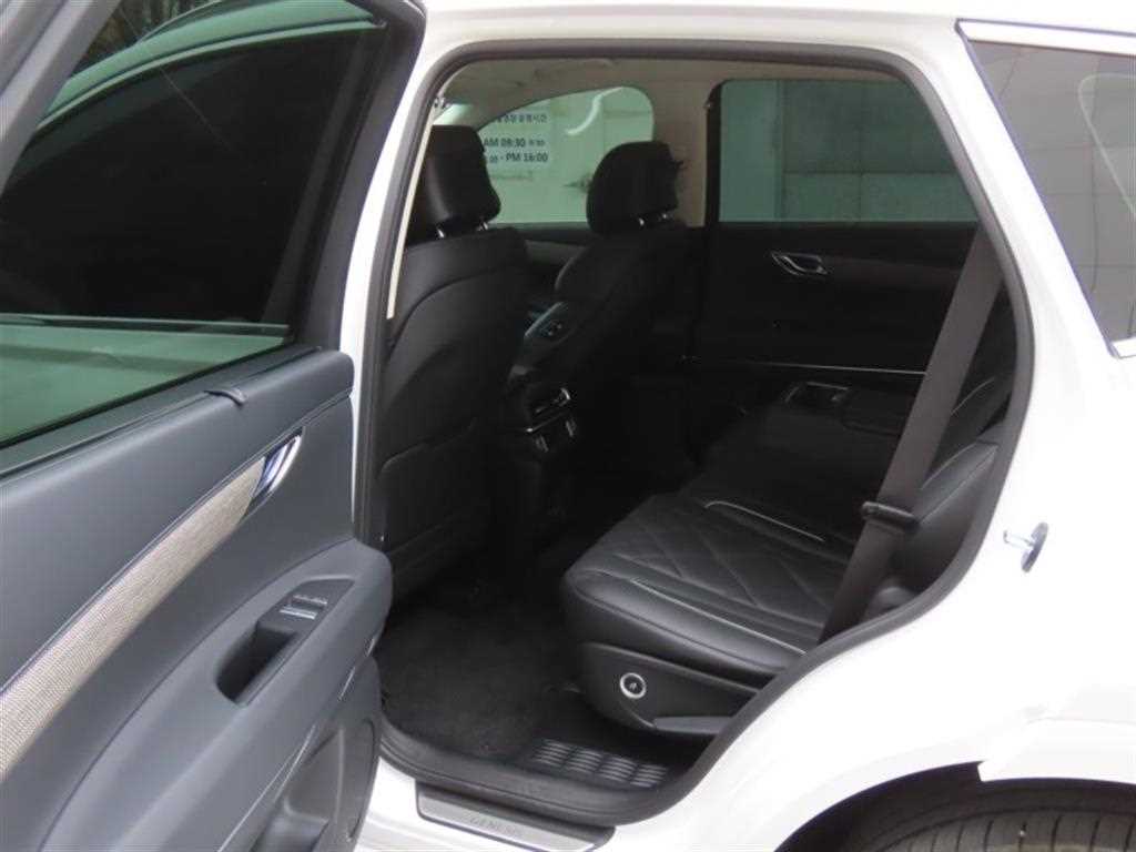 Genesis GV80 2025 Blanco - Importación desde Corea - HF Imports Iquique - Foto 14