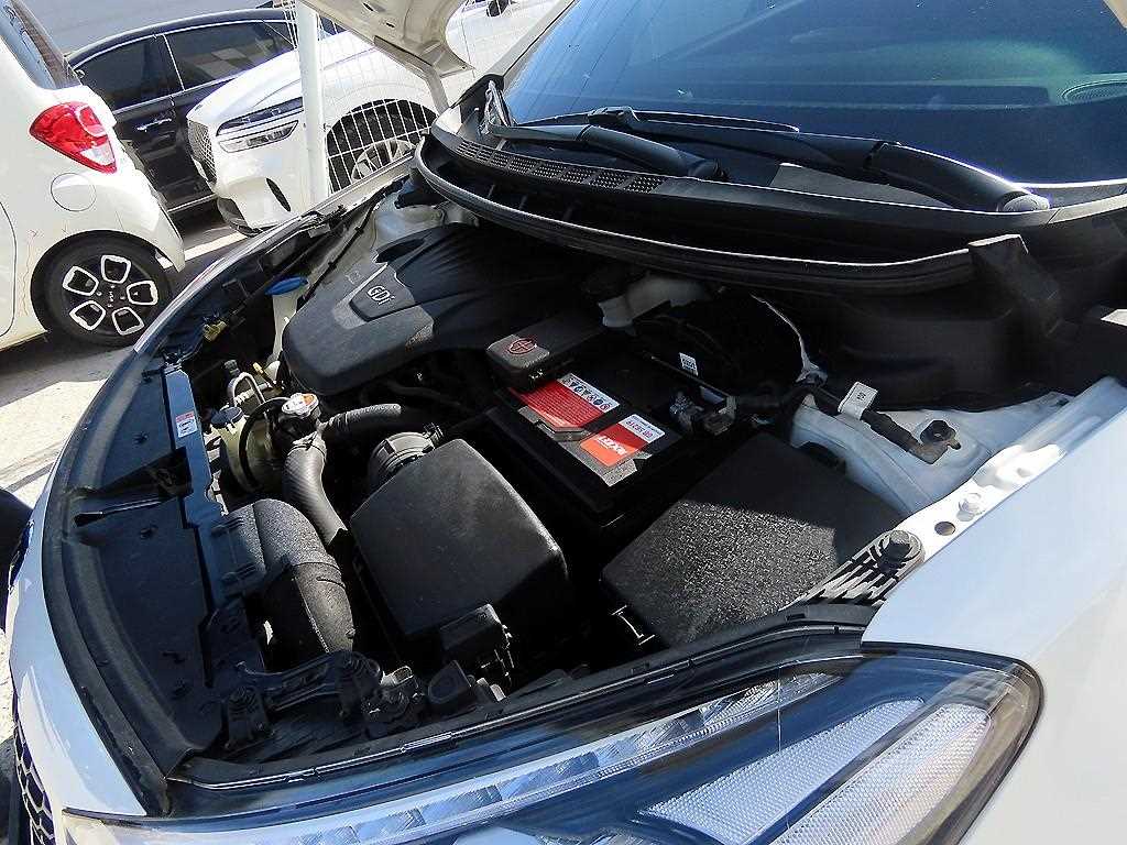 KIA K3 2015 Blanco - Importación desde Corea - HF Imports Iquique - Foto 19