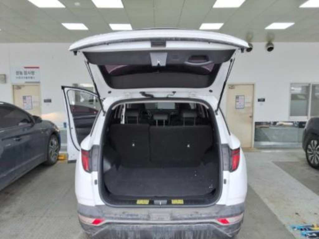 HYUNDAI Tucson - Vista 10