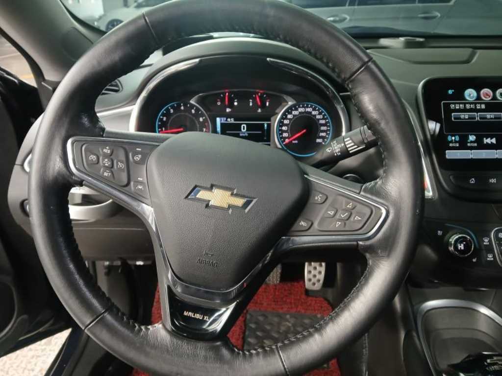 Chevrolet Malibu - Vista 8