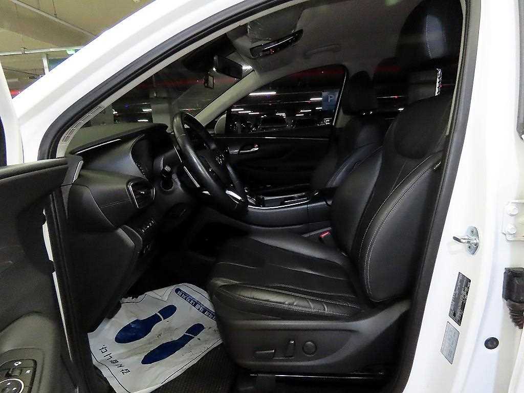 HYUNDAI Santa Fe - Vista 6