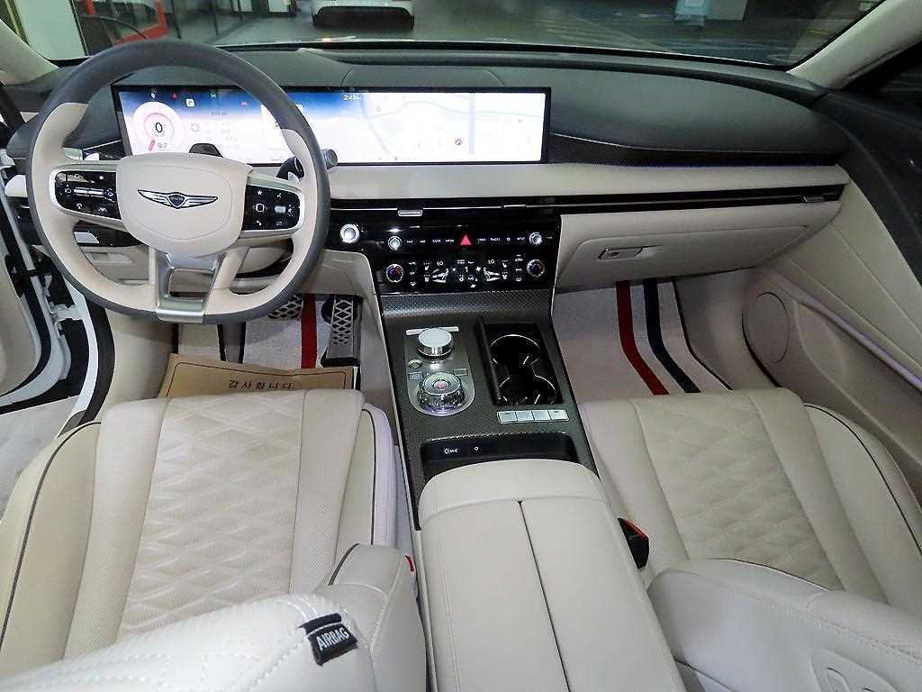 Genesis G80 - Vista 10