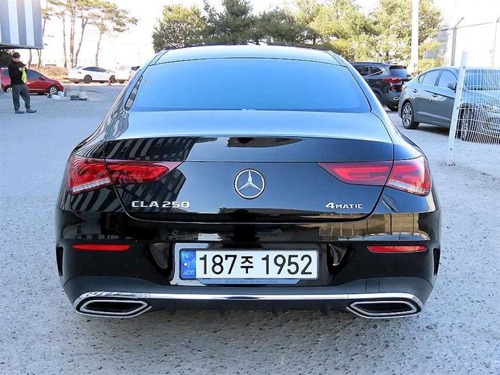 Mercedes Benz CLA Class - Vista 5