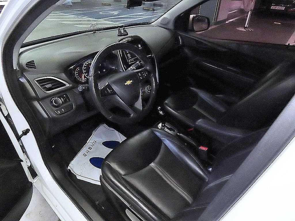 Chevrolet Spark - Vista 10