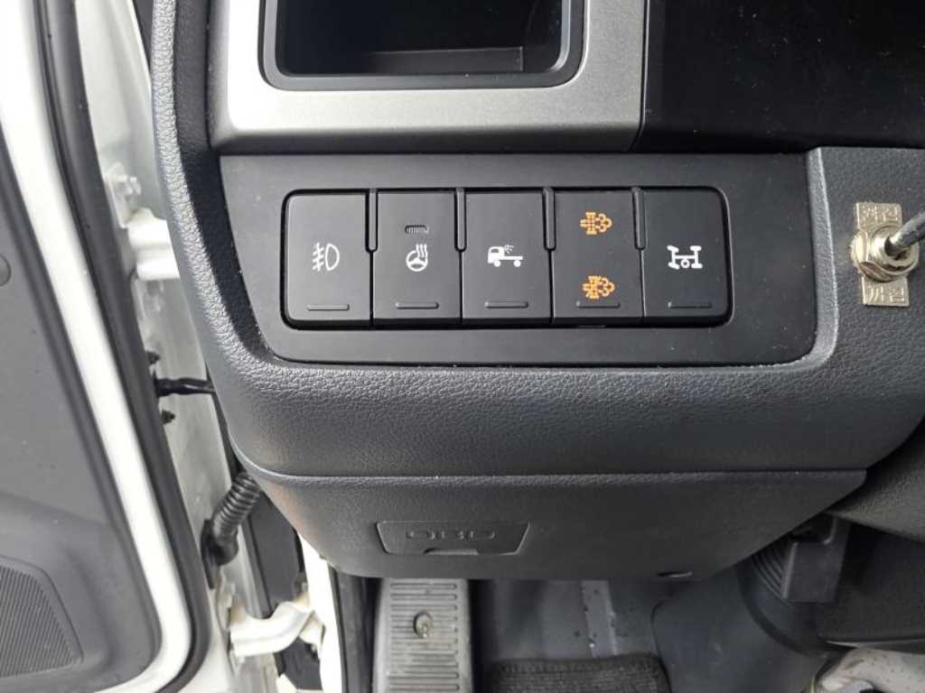 medium and large cargo truck 2024 Blanco - Importación desde Corea - HF Imports Iquique - Foto 14