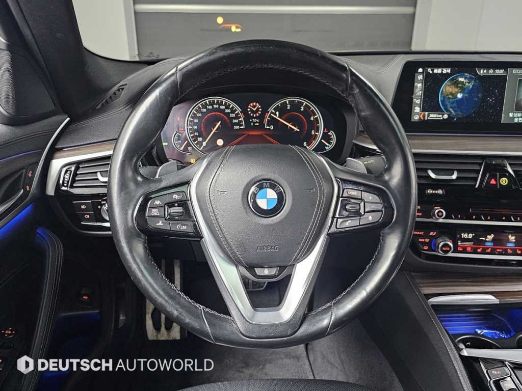 BMW 5 Series 2017 Negro - Importación desde Corea - HF Imports Iquique - Foto 13