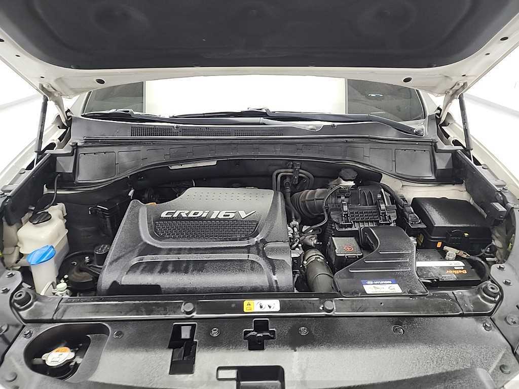 HYUNDAI Maxcruz - Vista 5