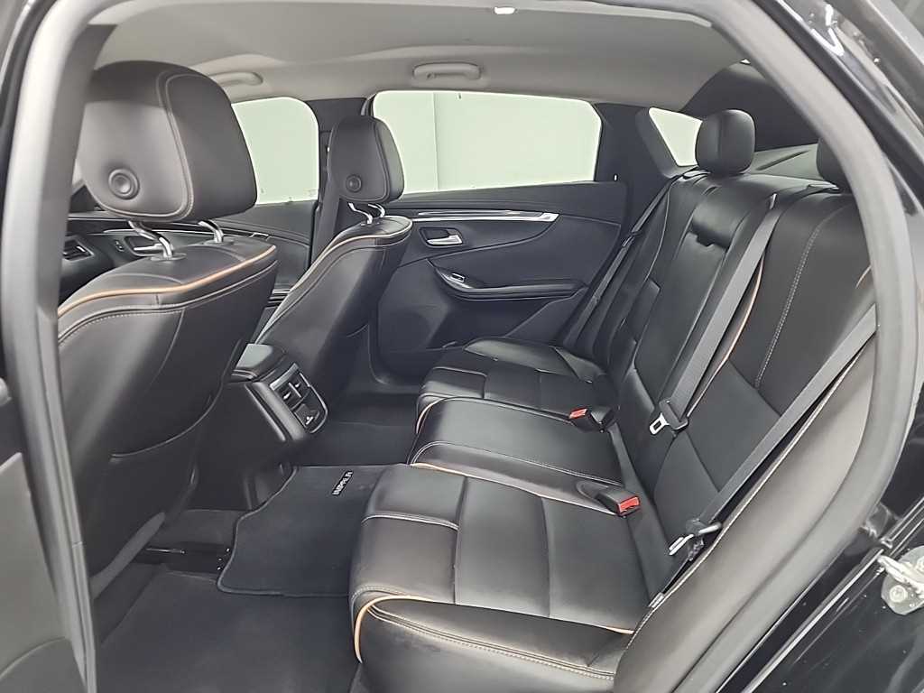 Chevrolet Impala - Vista 12