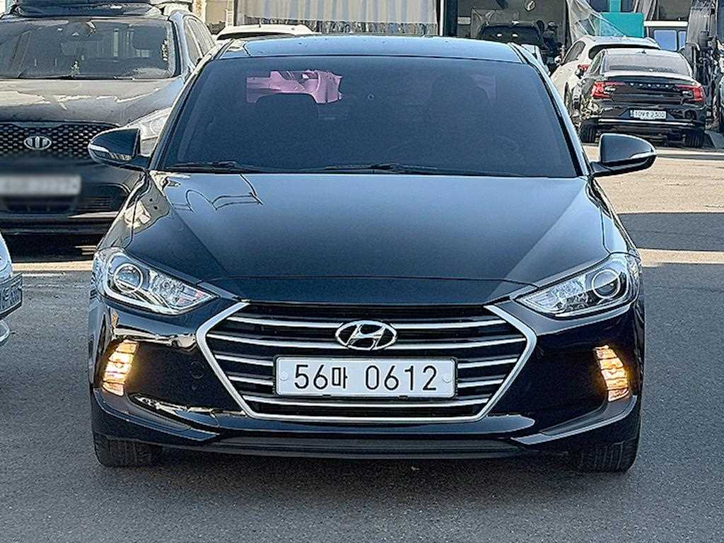 HYUNDAI Avante 2016 - Importación desde Corea - HF Imports Iquique - Foto 1