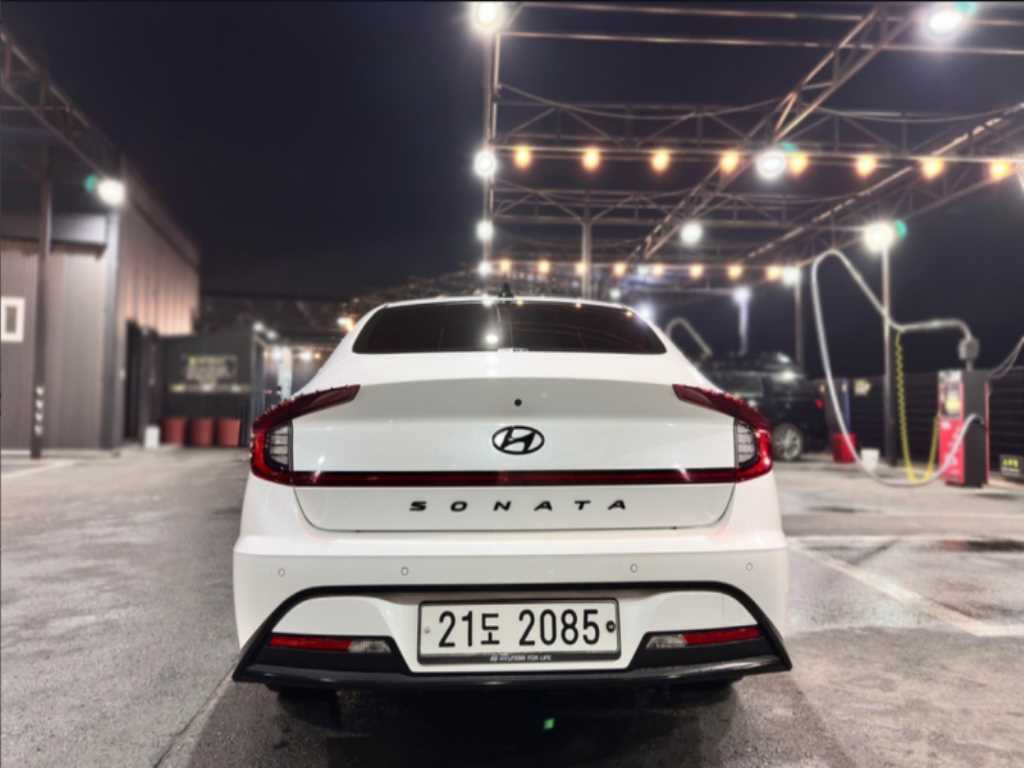 HYUNDAI Sonata - Vista 4