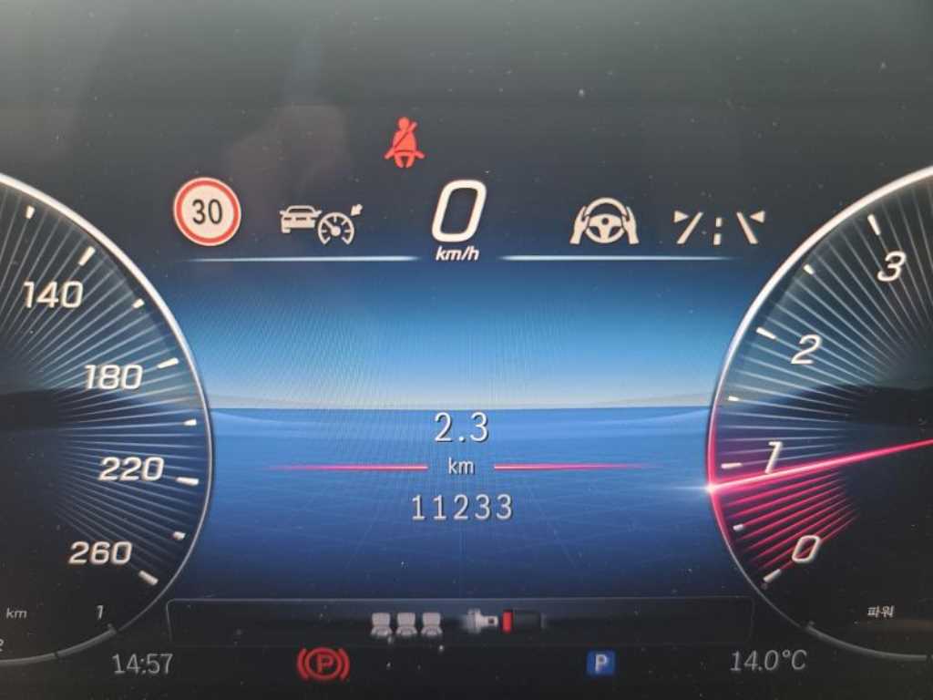 Mercedes Benz CLA Class - Vista 10