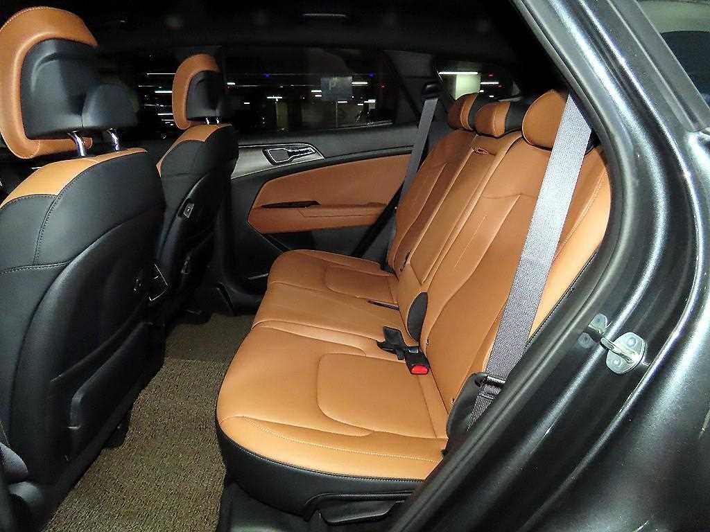 KIA Sportage - Vista 7