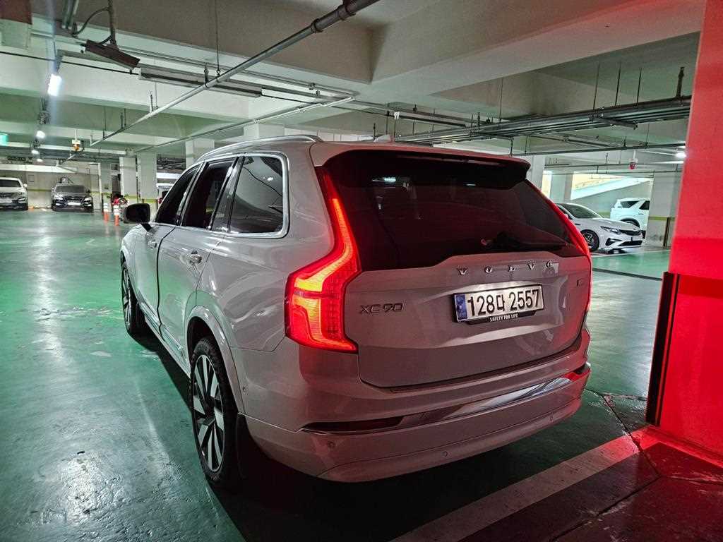 Volvo XC90 - Vista 5