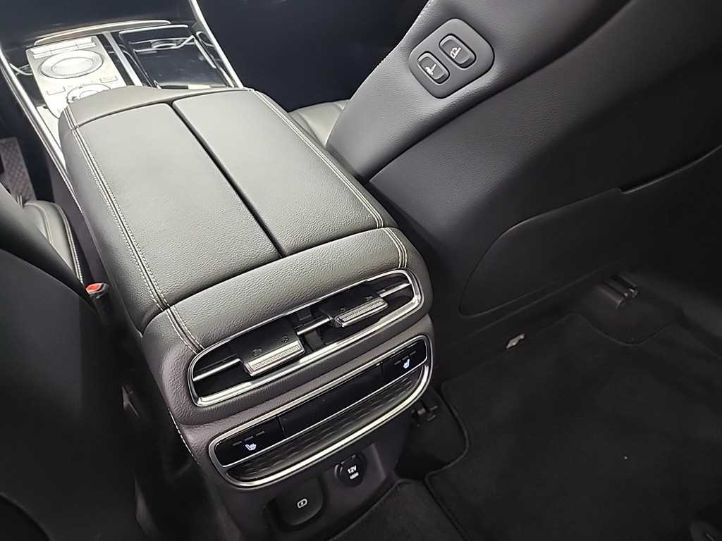 Genesis GV80 - Vista 12