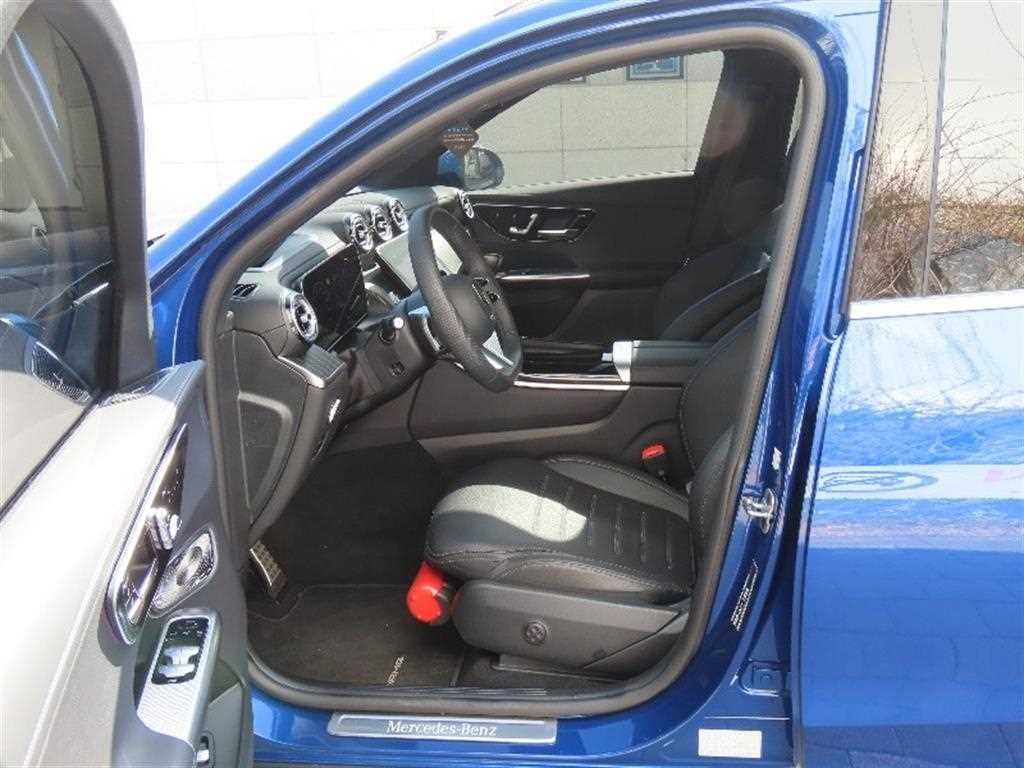 Mercedes Benz GLC Class 2025 Azul - Importación desde Corea - HF Imports Iquique - Foto 13