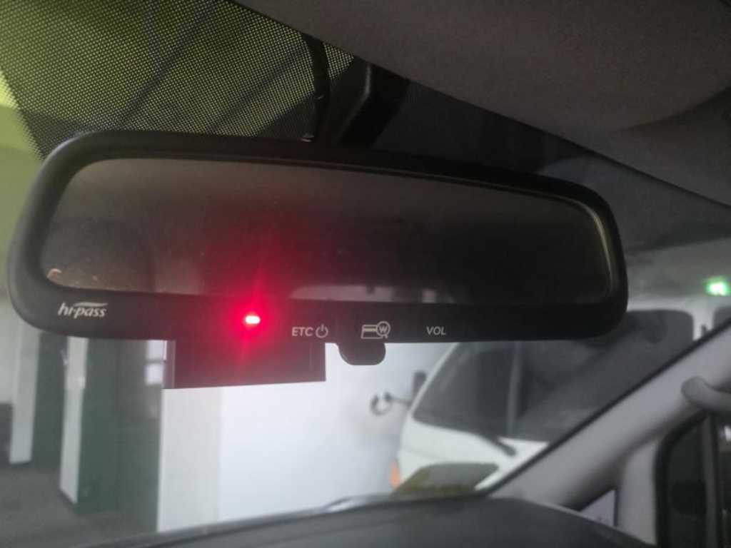 HYUNDAI Starex - Vista 8