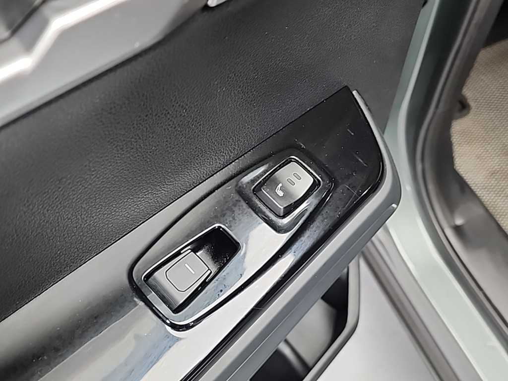 Ssangyong Torres 2024 Verde - Importación desde Corea - HF Imports Iquique - Foto 13