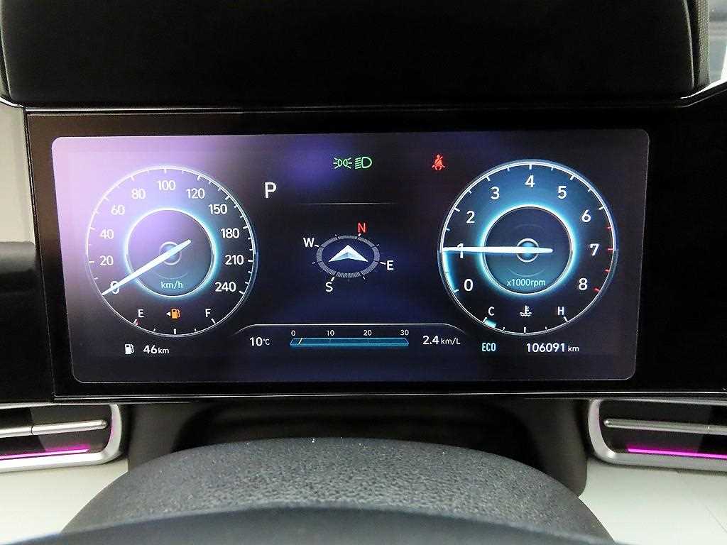 HYUNDAI Avante - Vista 6