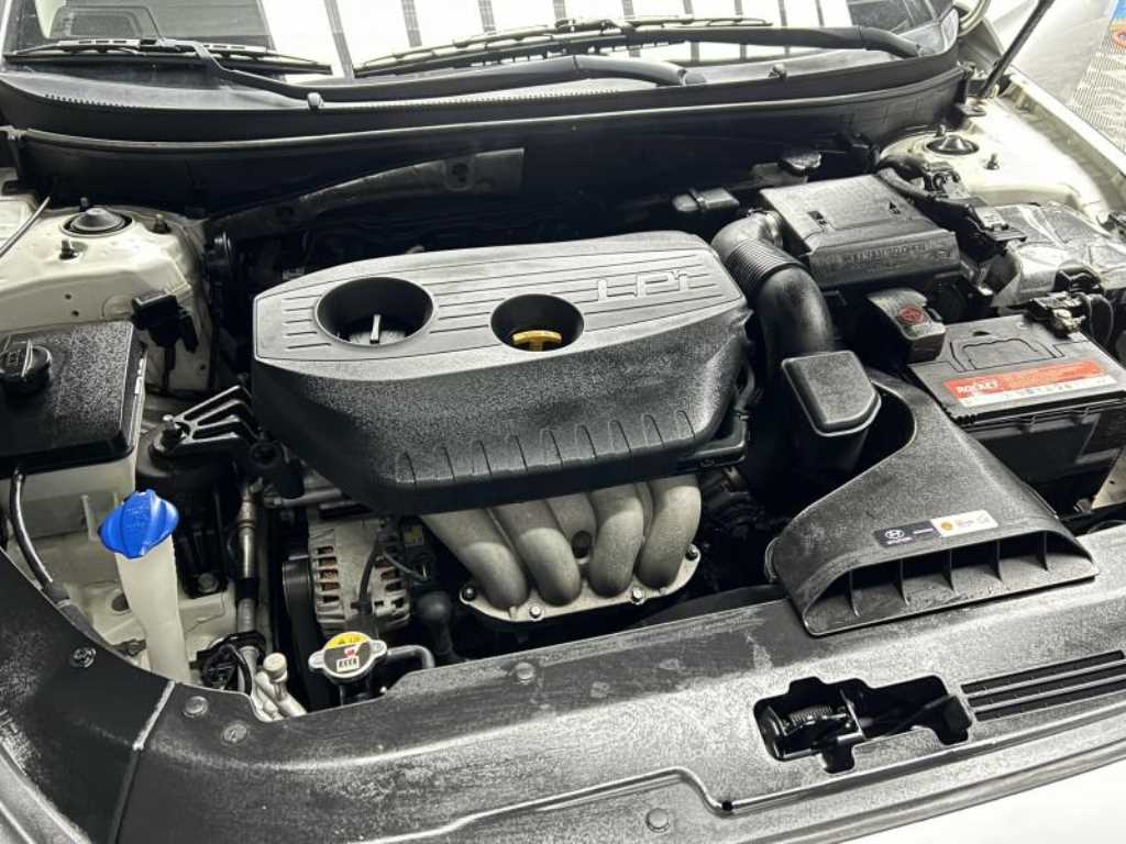 HYUNDAI Sonata 2018 Blanco - Importación desde Corea - HF Imports Iquique - Foto 15