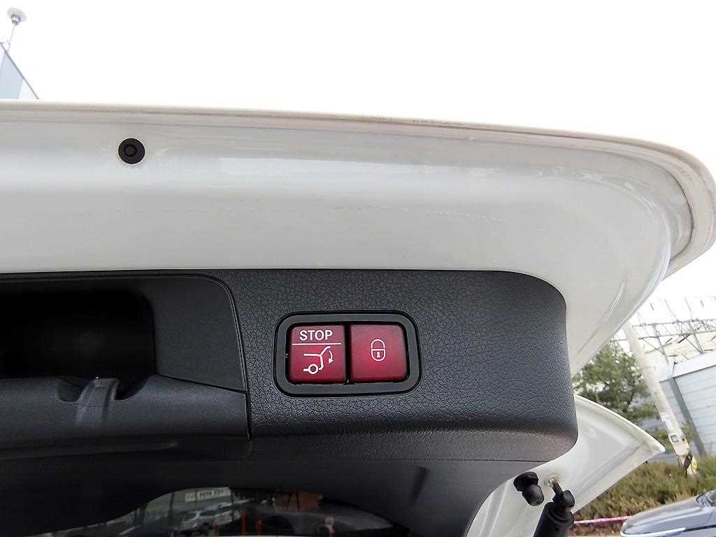 Mercedes Benz GLB Class 2021 Blanco - Importación desde Corea - HF Imports Iquique - Foto 16